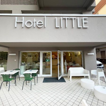 Hotel Little Римини Экстерьер фото